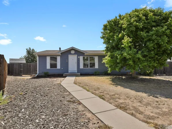 601 Meadowlark Lane, Lochbuie, CO 80603