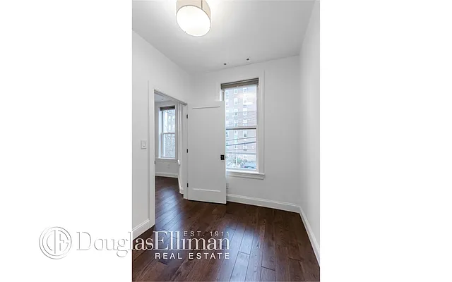 Rented by Douglas Elliman | media 24