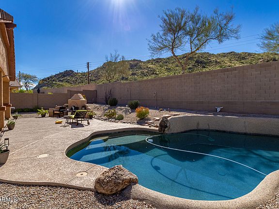 4th image of 31938 N LARKSPUR Drive