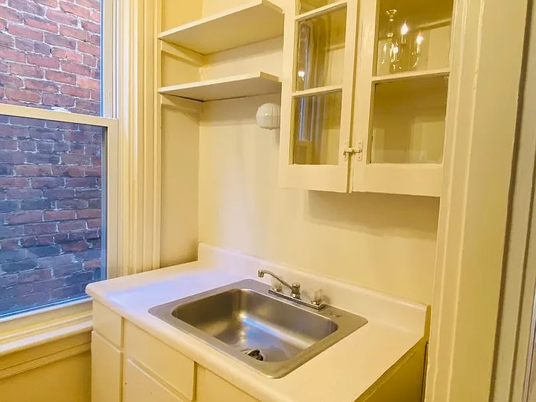 2525 Park Avenue — Photo 11