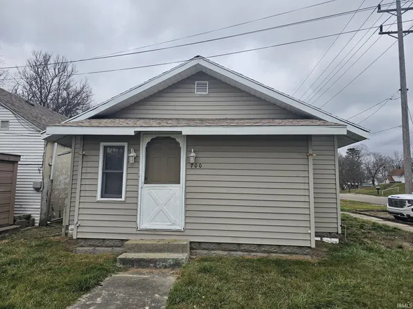 700 W 10th St, Muncie, IN 47302