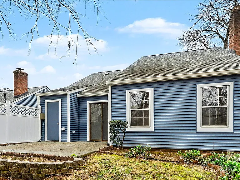 6540 Point Comfort Ln — Photo 19