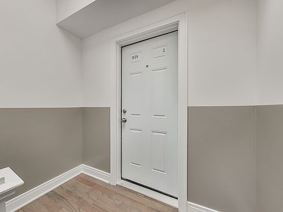 5th image of 1939 W Potomac Ave #3