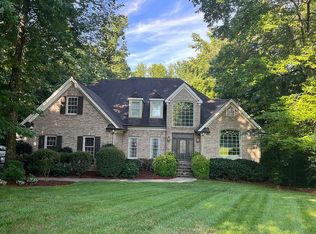 9 Provence Ct, Greensboro, NC 27410