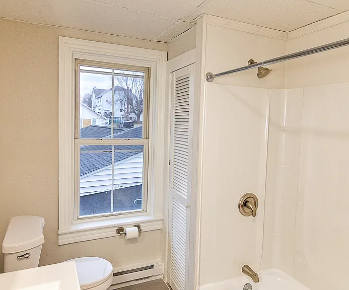 125 Front St #A — Photo 9