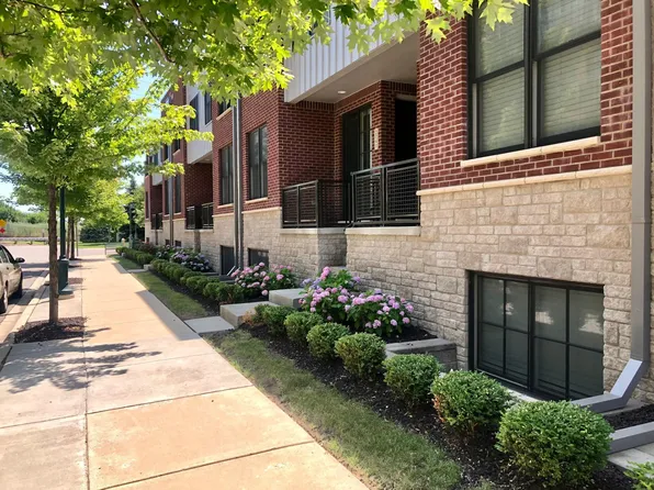 2010 Villa Rd, Birmingham, MI 48009