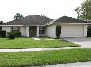 1411 Shell Flower Dr, Brandon, FL 33511