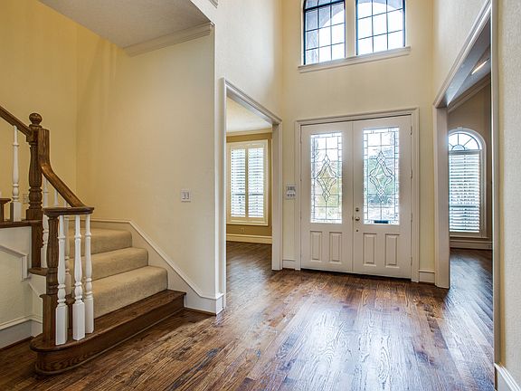 4th image of 3417 Gary Dr