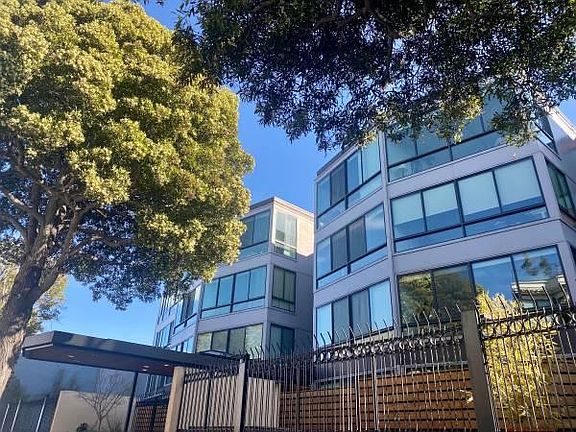 2nd image of 455 Vallejo St APT 307