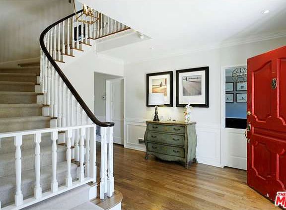 2nd image of 222 Tavistock Ave