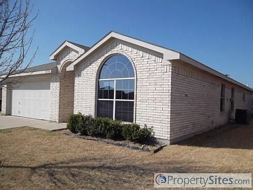 3rd image of 10336 Grigsby Dr