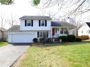 201 Willow Pond Way, Penfield, NY 14526