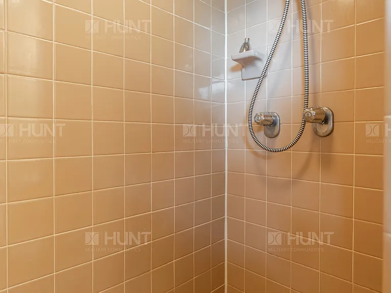 148 Kentucky Cir — Photo 24