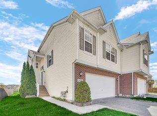 2428 Timber Springs Dr, Joliet, IL 60432