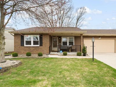 1914 Stonehedge Ln, South Bend, IN, 46614