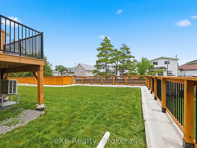 79 Maclellan Ave — Photo 25