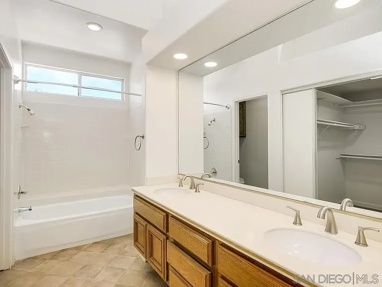Primary Bath/Spa