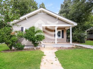39 Lonsdale St, Seneca, SC 29678