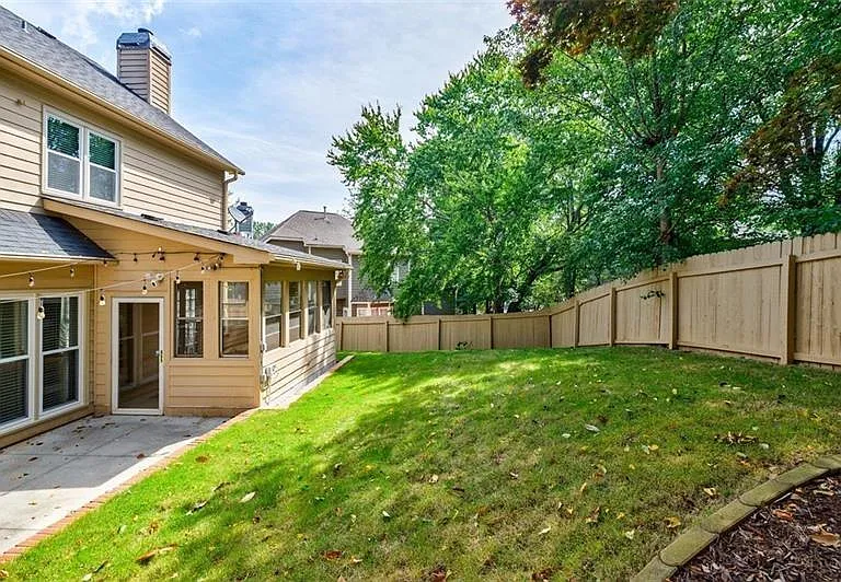 715 Ullswater Cv — Photo 16