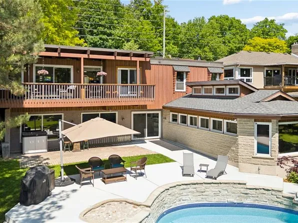 555 Fountain St S, Cambridge, ON N3H 1J2