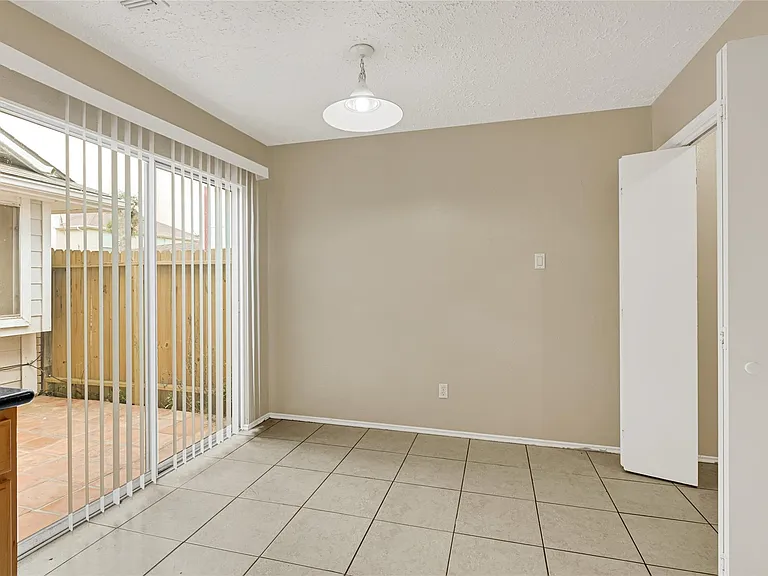 12322 Meadow Ridge Dr — Photo 13
