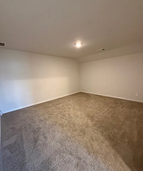 3837 Silver City Ave — Photo 20