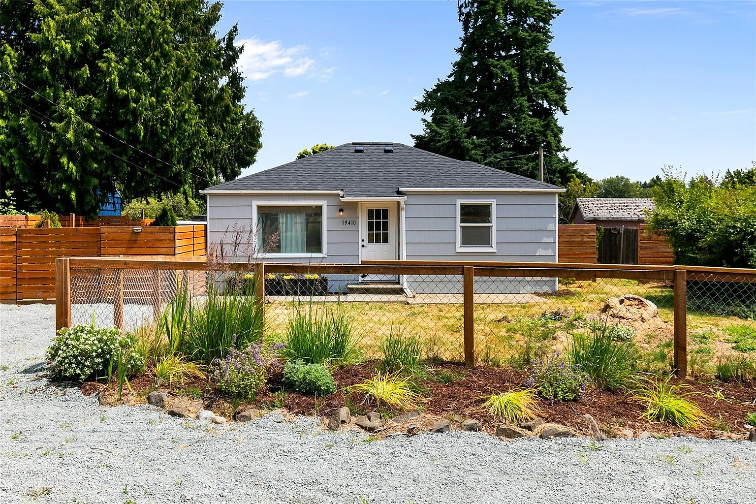 19410 10th Avenue S photo 1