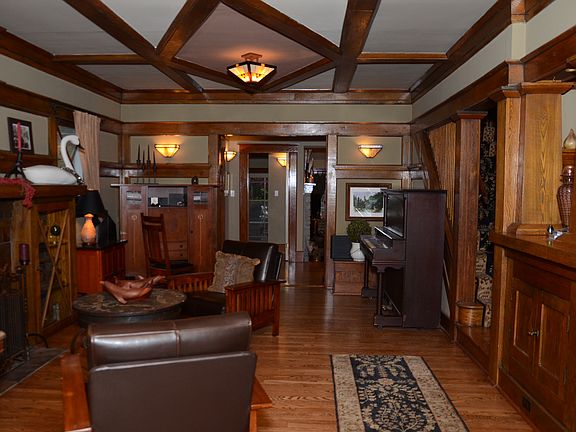 Living Room,fireplace 1