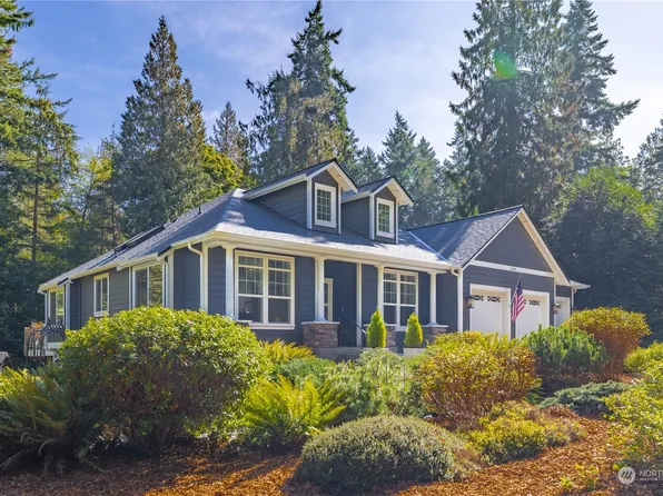 12594 NE Winter View Lane, Bainbridge Island, WA 98110