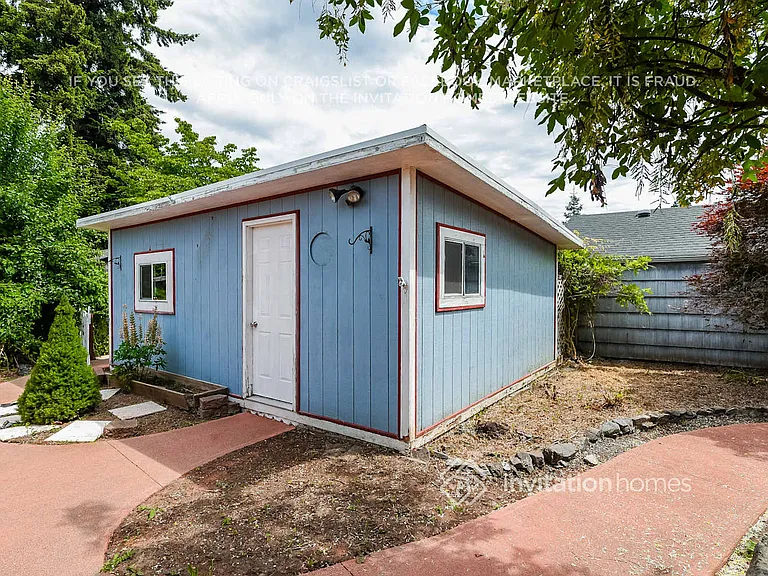 7017 S Bell St — Photo 20
