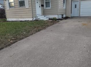 1425 Lake St, Pekin, IL