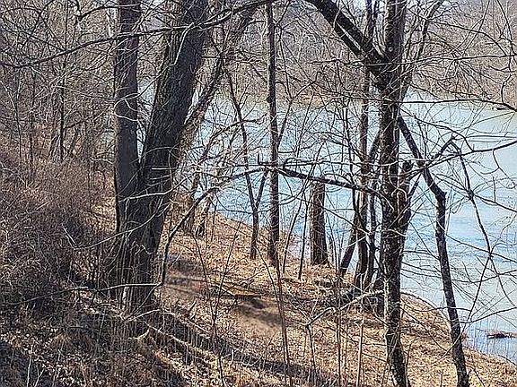 5th image of 34 Sandy Beach Rd