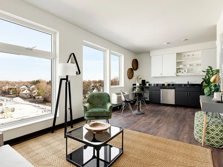 309 Ulysses St NE — Photo 30
