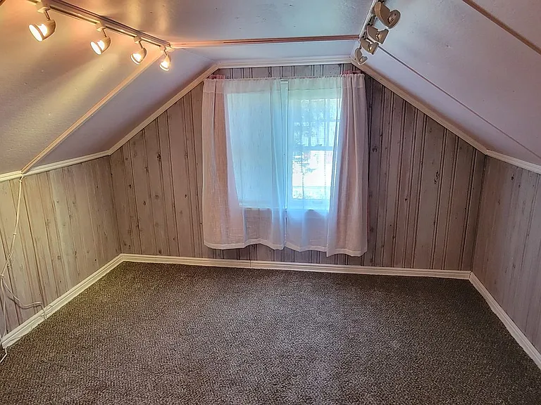 4211 London Rd — Photo 15