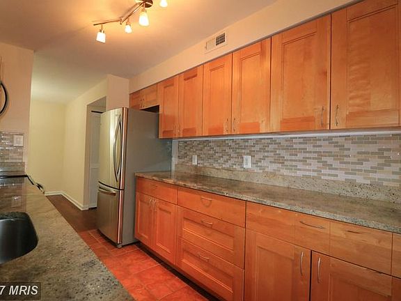 2nd image of 419 Christopher Ave #139