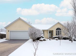 1829 Mayflower Dr SW, Wyoming, MI 49519