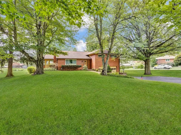 11 Darlington Rd, Beaver Falls, PA 15010