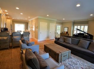 11 Tufts Rd, Winchester, MA 01890