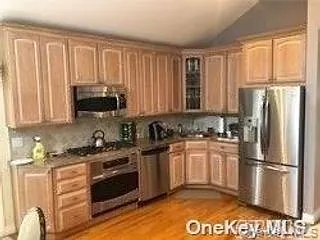 188 Daytona St — Photo 3