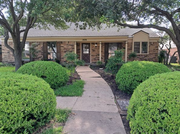 2826 Riviera Dr