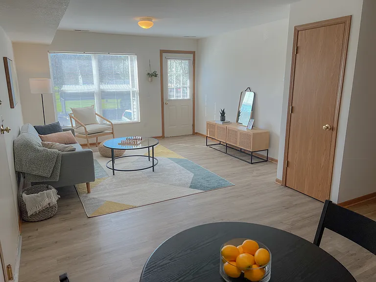 Eagles Ridge — Photo 5