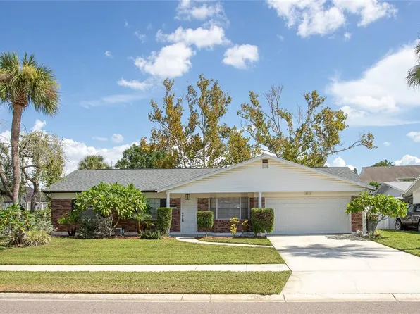 8302 LOPEZ DRIVE, TAMPA, FL 33615