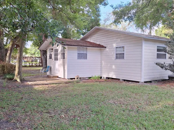 4642 Edwards Road, Fort Pierce, FL 34981