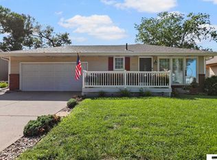 5711 S 50th St, Lincoln, NE 68516