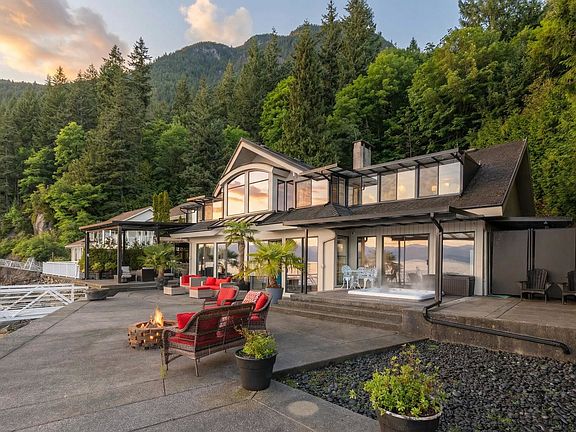 2nd image of 2 Strachan Point Rd