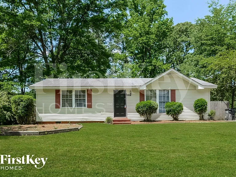 2536 Oak Leaf Ln — Photo 1