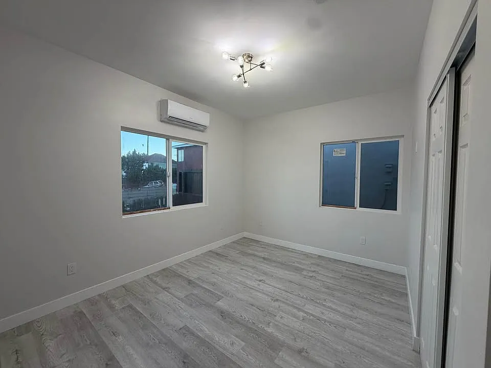 2 bed, $2,950 — Photo 2