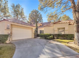 6961 Emerald Springs Ln, Las Vegas, NV 89113