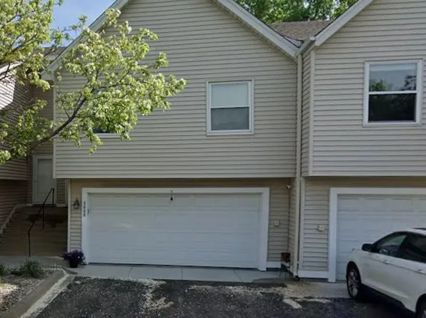 4086 S Meadowlark Rd, Eagan, MN 55122