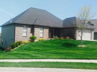 4703 Thornbrook Rdg, Columbia, MO 65203